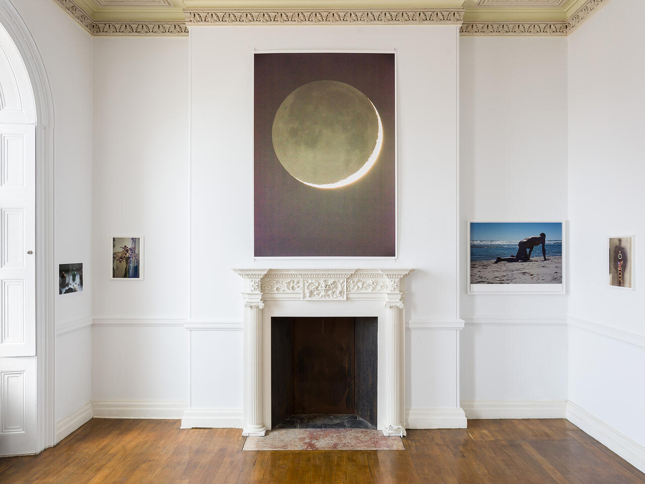 WOLFGANG TILLMANS Moon in Earthlight Maureen Paley